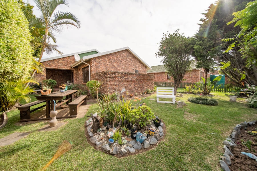 2 Bedroom Property for Sale in Gonubie Eastern Cape